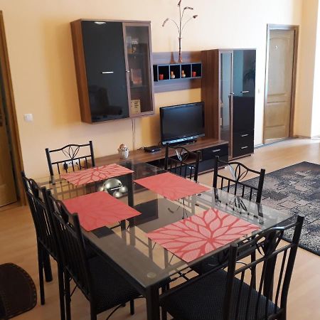 Piac Utcai Apartman Debrecen Luaran gambar
