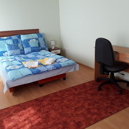 Piac Utcai Apartman Debrecen Luaran gambar