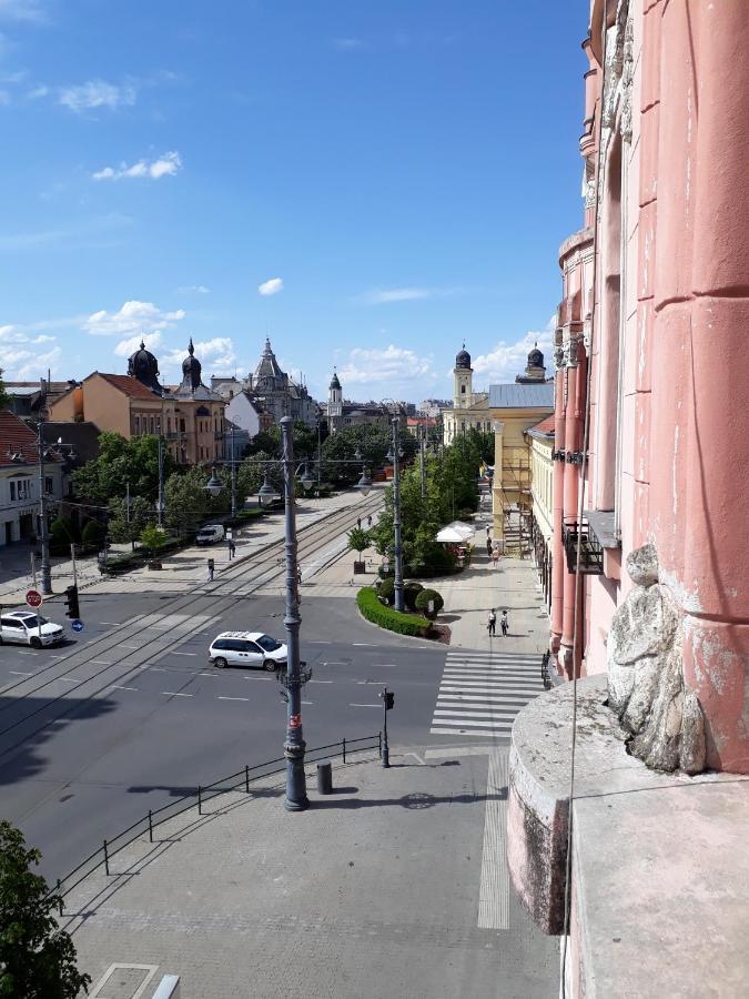 Piac Utcai Apartman Debrecen Luaran gambar