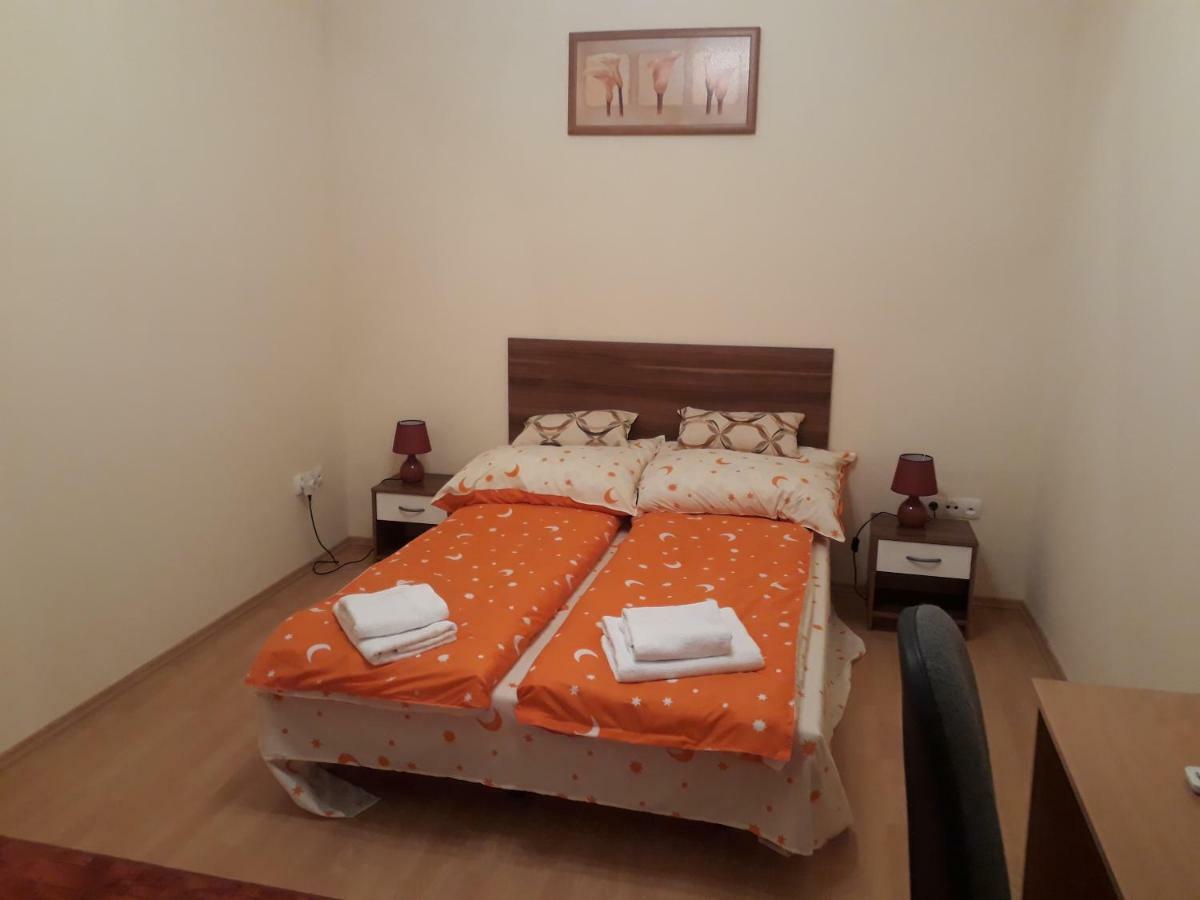 Piac Utcai Apartman Debrecen Luaran gambar